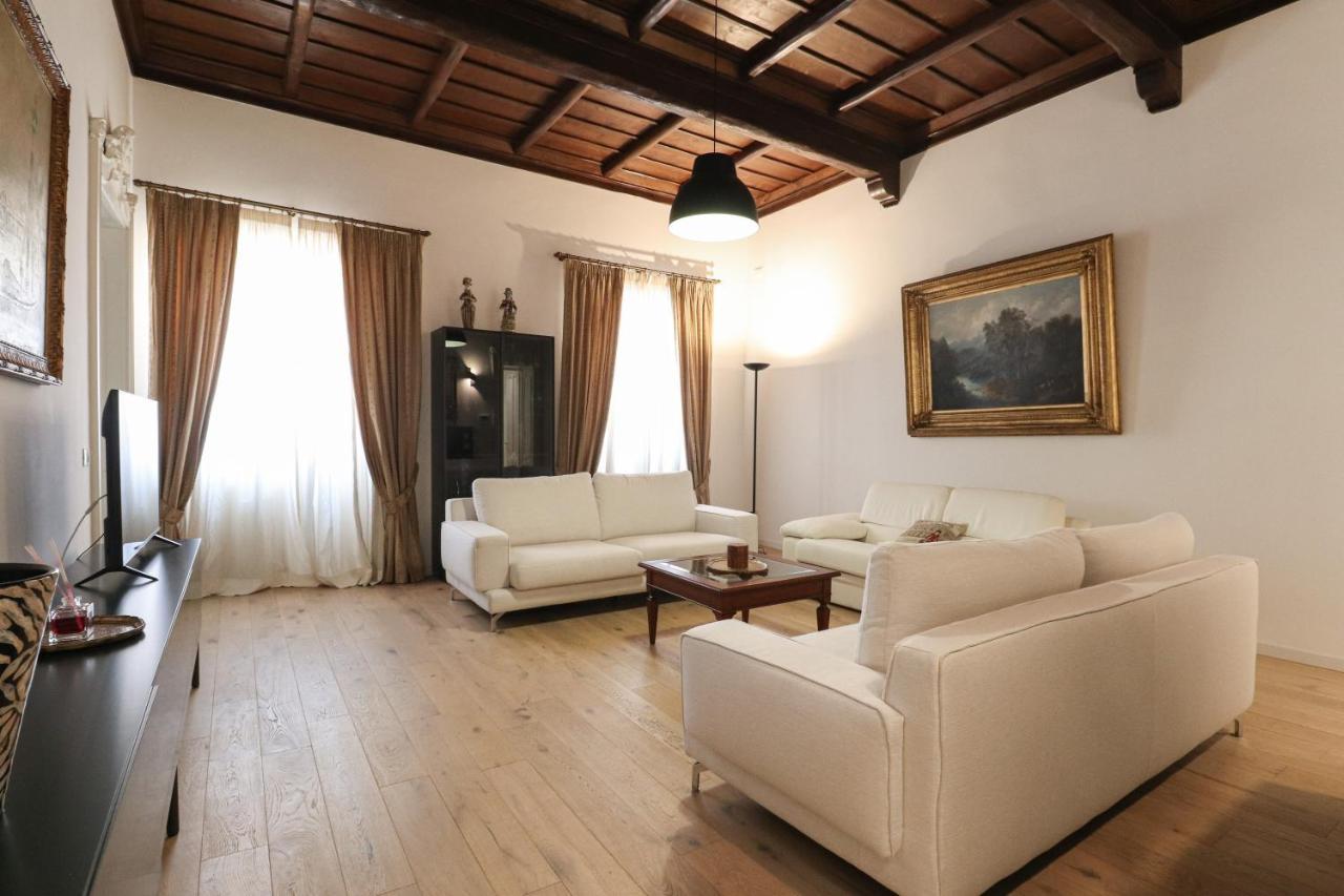 We Home - Frattina14 - Piazza Di Spagna 로마 외부 사진